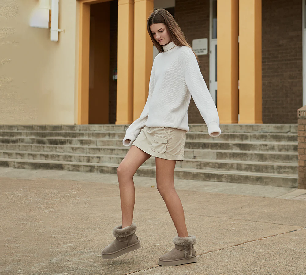 UGG EVERAU? UGG Boots Women Sheepskin Wool Shearling Lined Mini Platform Kazzi