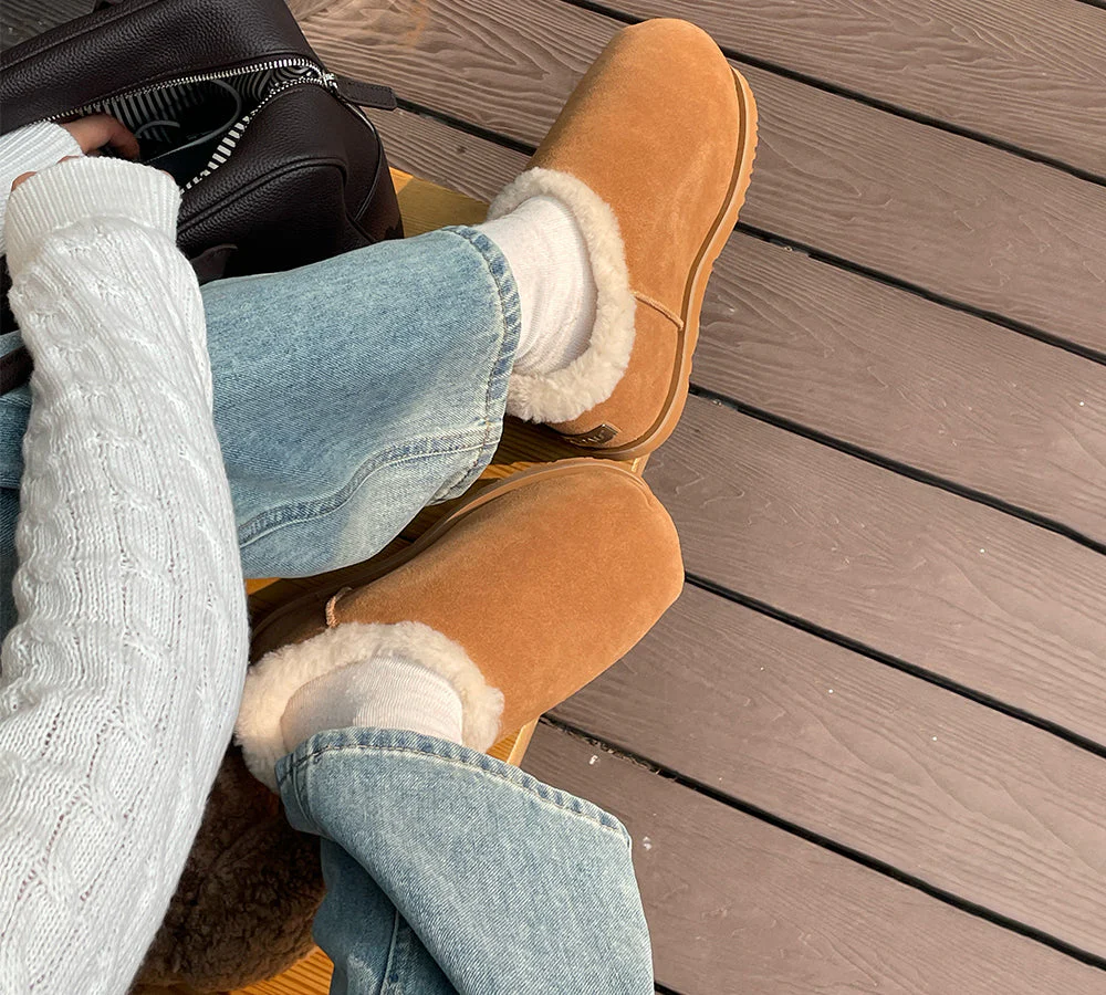 UGG EVERAU? UGG Slippers Sheepskin Wool Chunky Ankle Euro Loaf Pablo