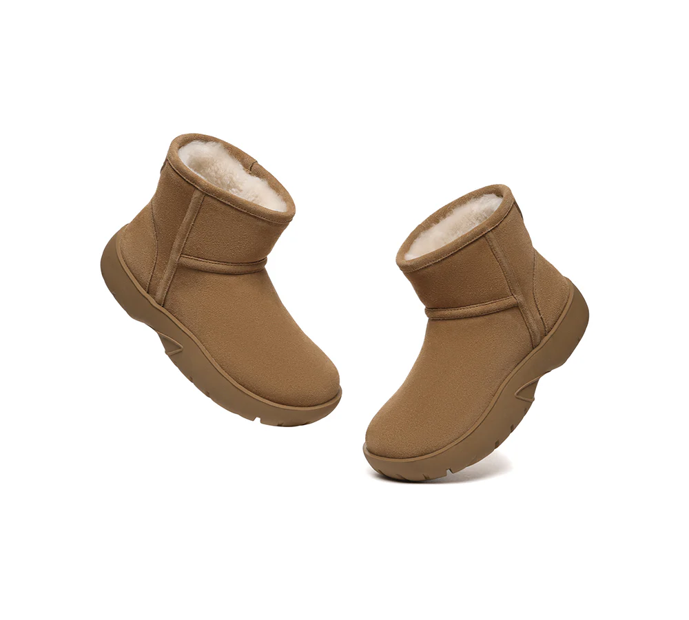 AUSTRALIAN SHEPHERD? UGG Boots Sheepskin Wool Ankle Chunky Mini Classic Salma