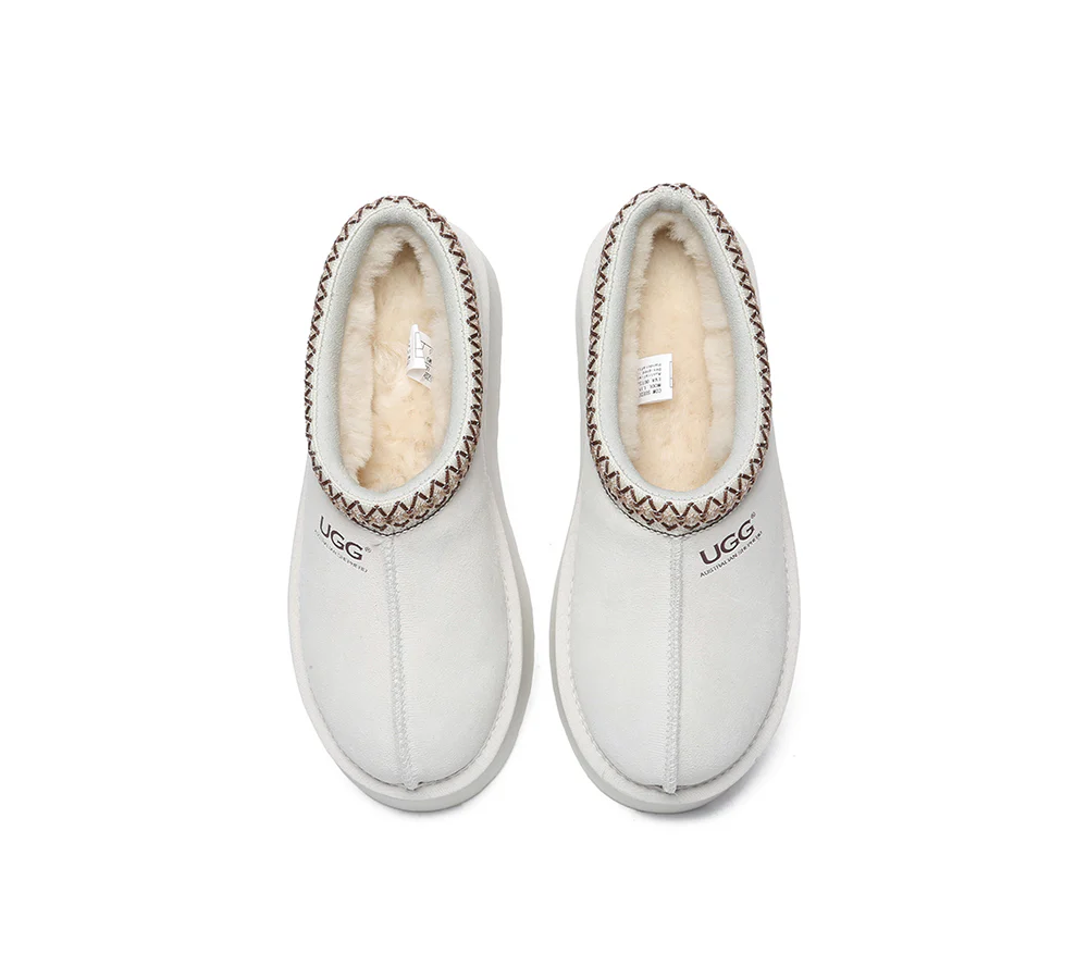 AUSTRALIAN SHEPHERD? UGG Slippers Sheepskin Wool Ankle Platform Tazzy Hippie