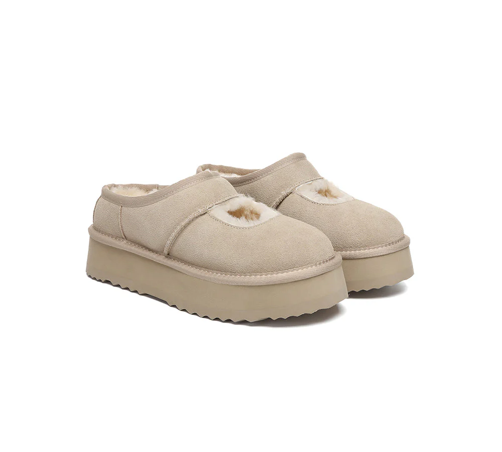 AUSTRALIAN SHEPHERD? UGG Slippers Sheepskin Wool Ankle Platform Carmella