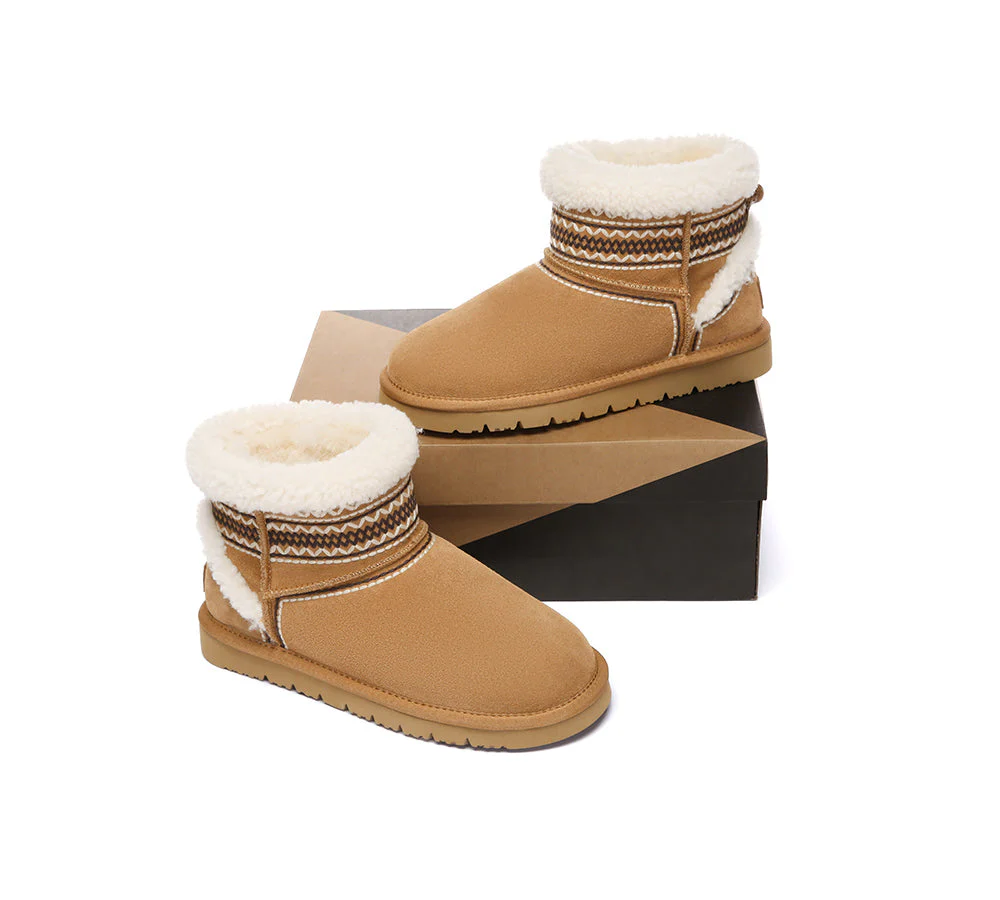 AUSTRALIAN SHEPHERD? UGG Boots Sheepskin Wool Shearling Knitted Mini Ferlat