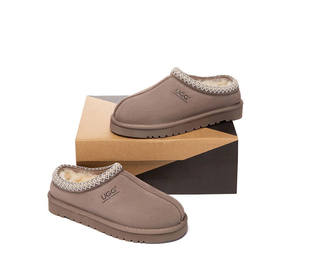 AUSTRALIAN SHEPHERD? UGG Slippers Sheepskin Wool Ankle Tazzy Tay