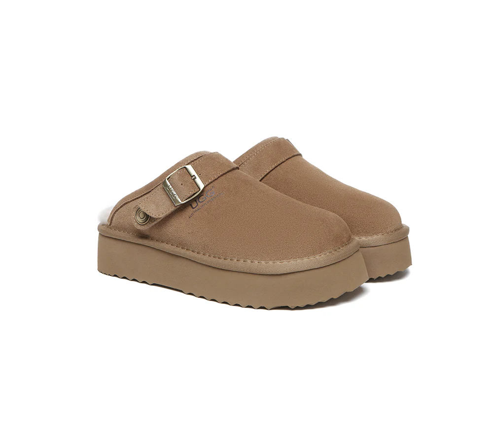 AUSTRALIAN SHEPHERD? UGG Slippers Sheepskin Wool Adjustable strap Platform Sadie