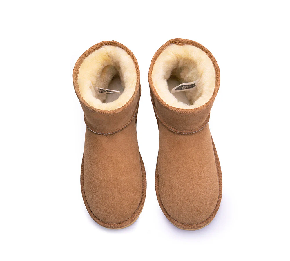 Urban UGG? UGG Boots Australian Made Sheepskin Wool Mini Classic II