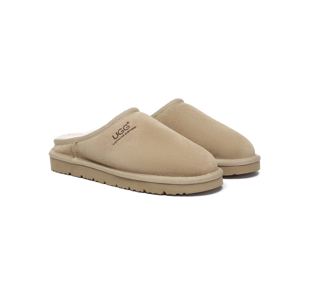 AUSTRALIAN SHEPHERD? UGG Slippers Sheepskin Wool Minimalist Classic Nano