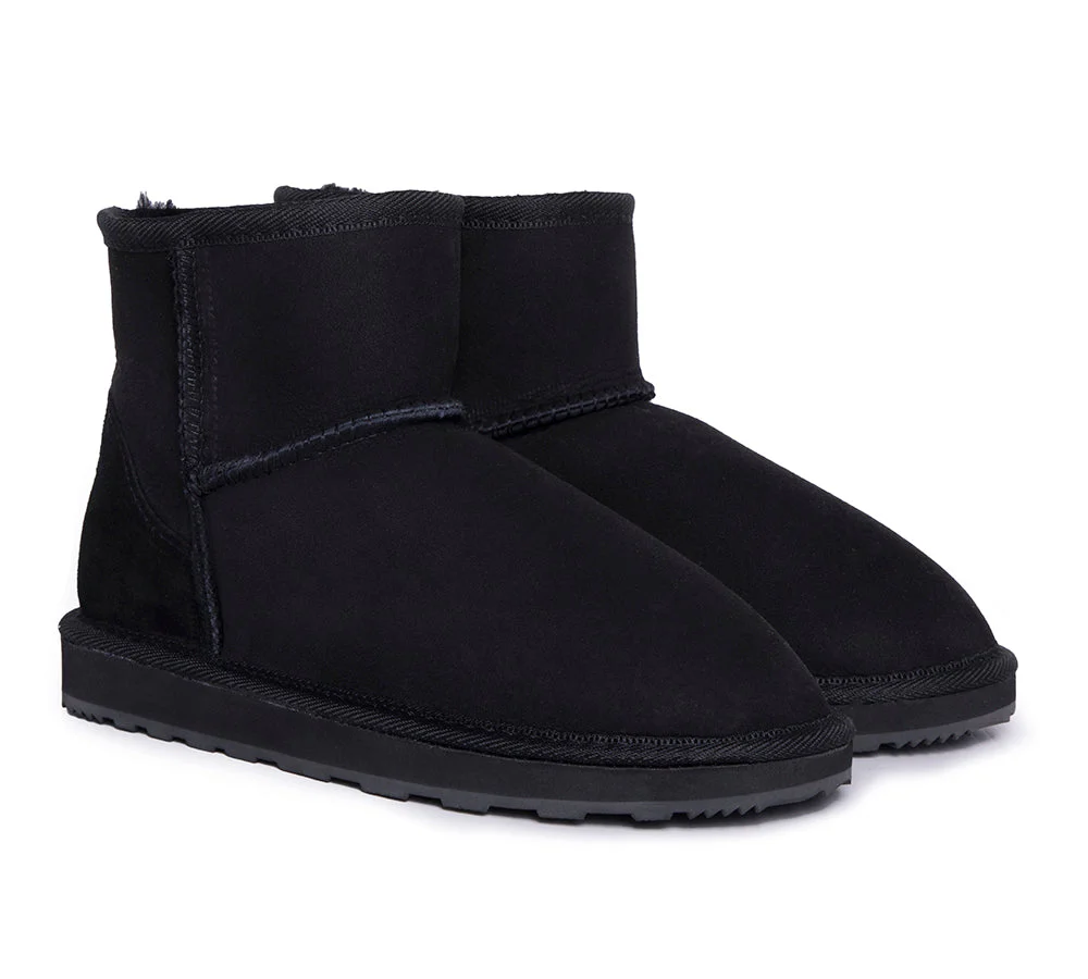 Urban UGG? UGG Boots Australian Made Sheepskin Wool Mini Classic II
