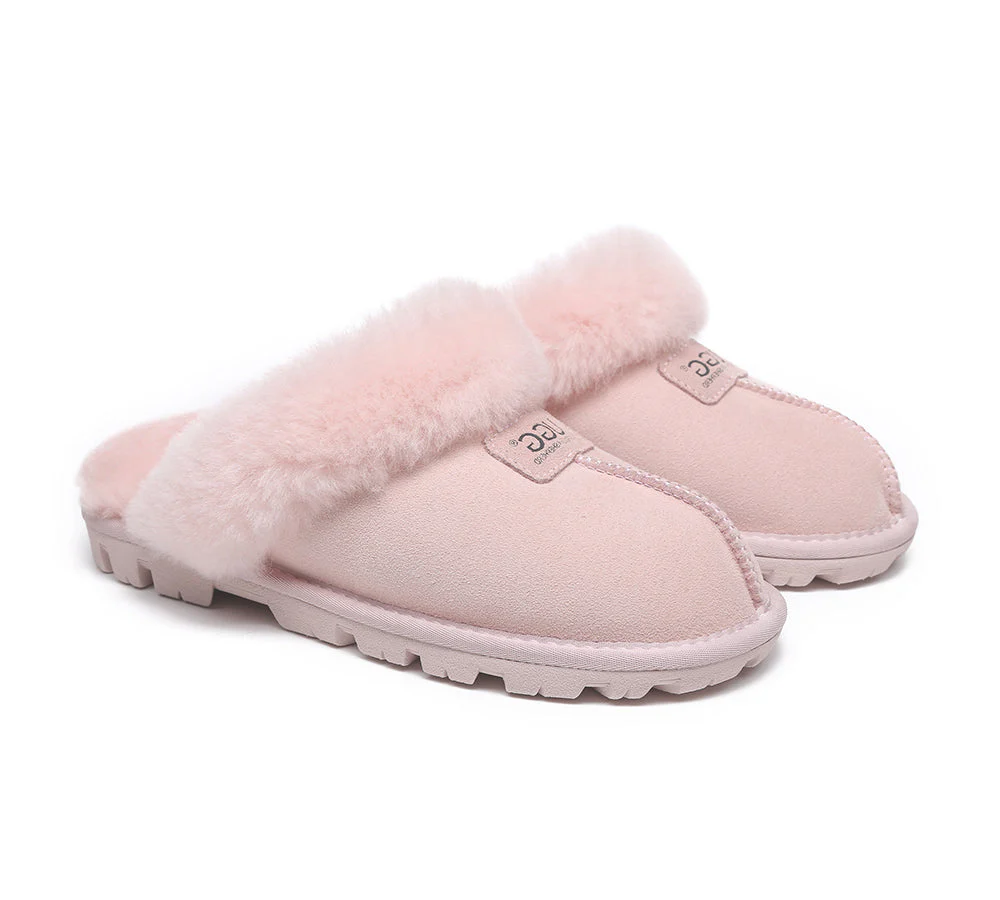 AUSTRALIAN SHEPHERD? UGG Slippers Double Faced Sheepskin Wool Suzie Scuff