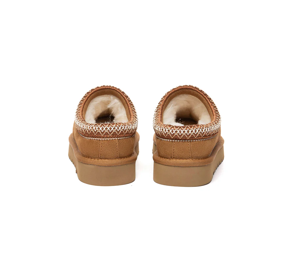 AUSTRALIAN SHEPHERD? UGG Slippers Sheepskin Wool Ankle Tazzy Tay