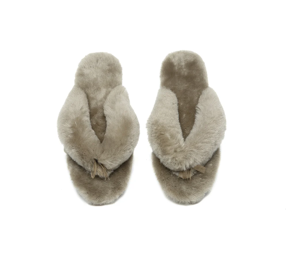 AUSTRALIAN SHEPHERD? UGG Thongs Women Fluffy Slides Farah