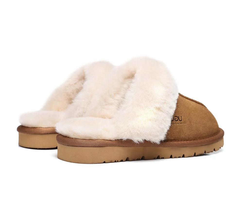 AUSTRALIAN SHEPHERD? UGG Slippers Sheepskin Wool Scuff Muffin
