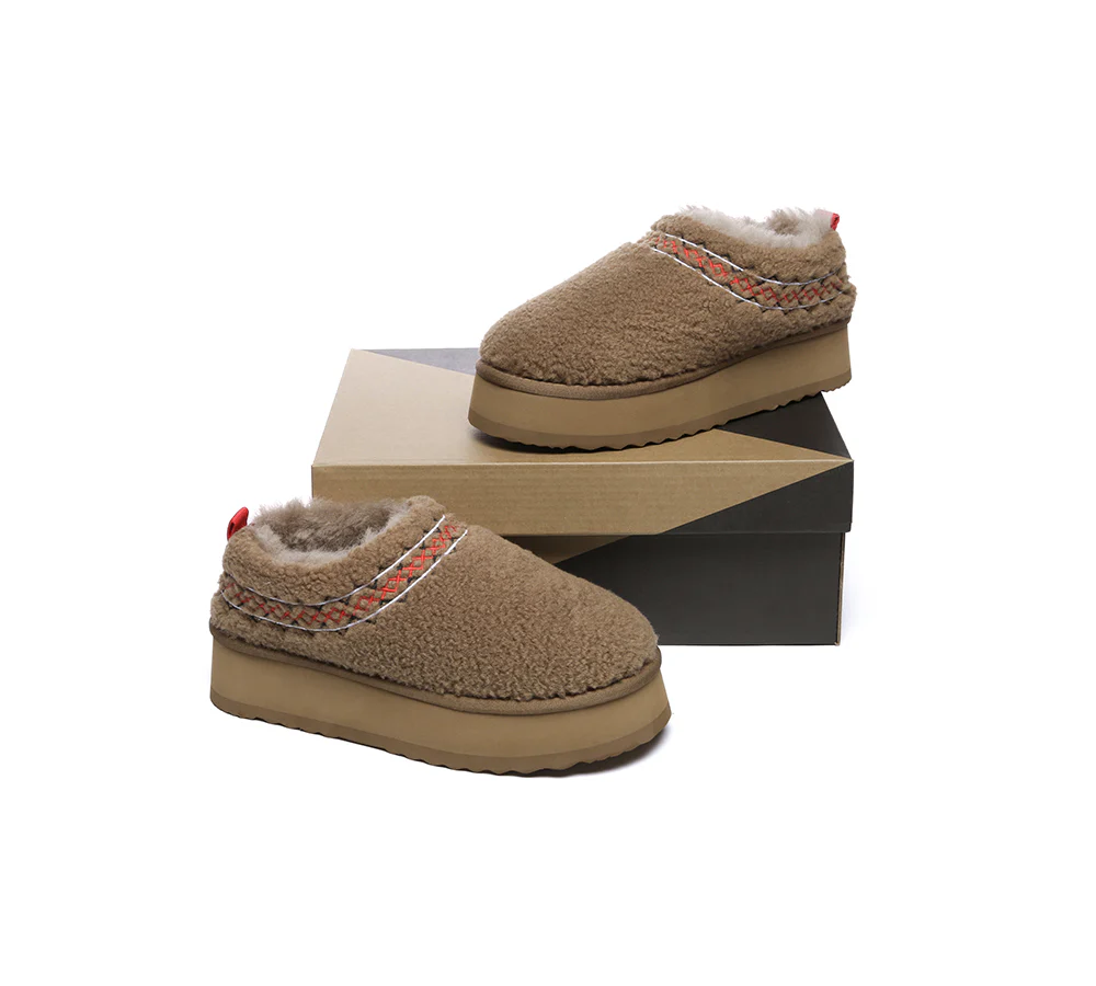 AUSTRALIAN SHEPHERD? UGG Slippers Sheepskin Wool Plush Ankle Platform Madge