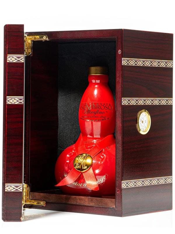 Asombroso Especial de Rouge 10 Year Old Extra Anejo Tequila Limited Edition Humidor Gift Set