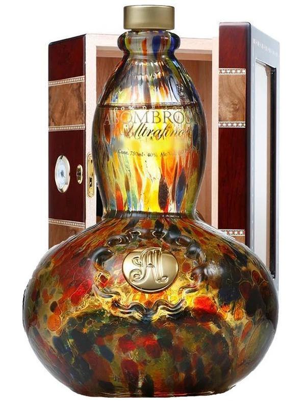 Asombroso Vintage 11 Year Old Extra Anejo Tequila Limited Edition Humidor Gift Set